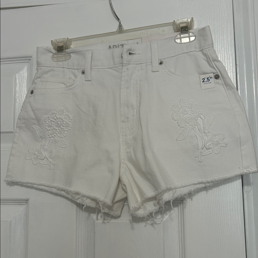 Arizona Love White Embroidered Jean Shorts